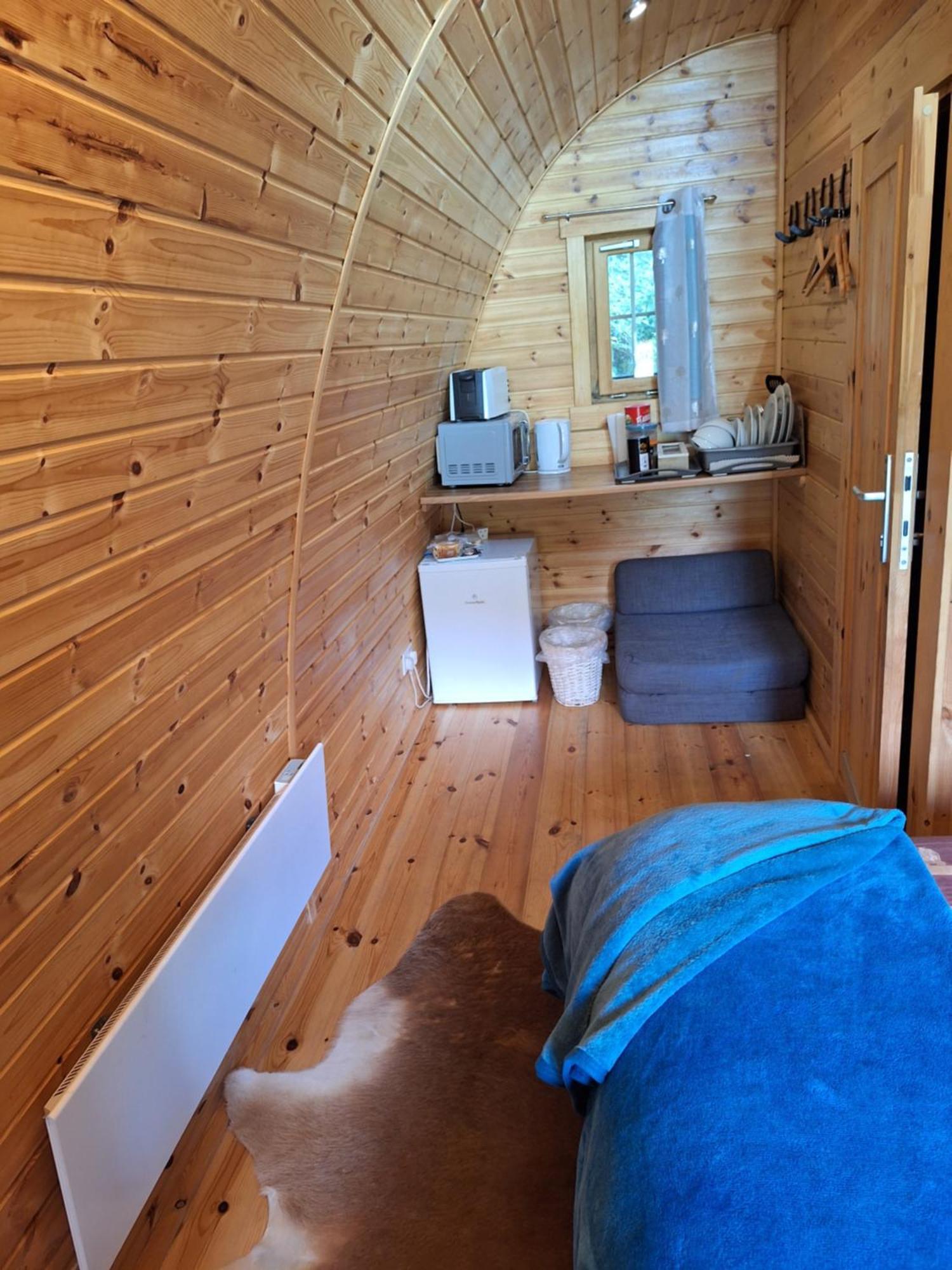 Log Cabin Kells  Exterior photo